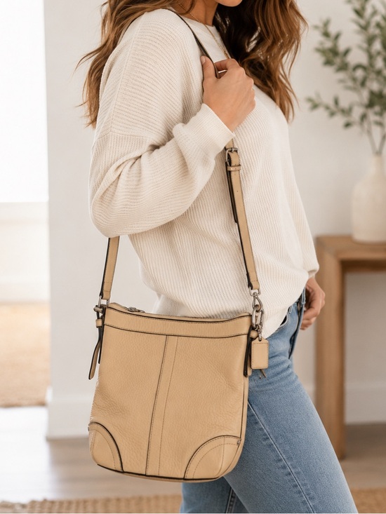 Coach Handbags - Coach Legacy Swingpack Crossbody Bag Pebbled Leather Beige Tan F12319